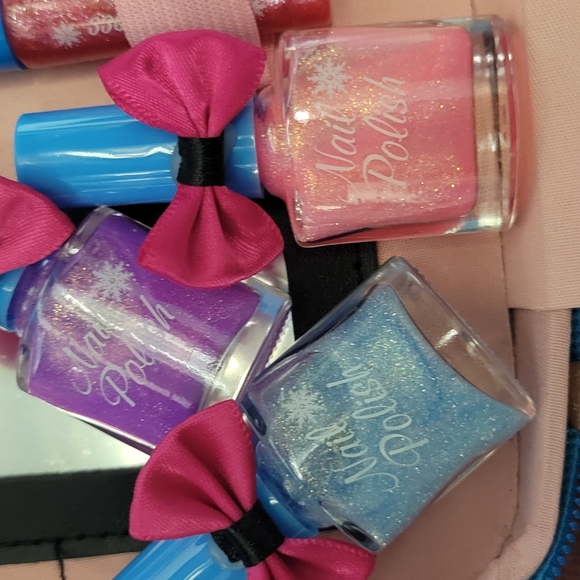 COPY - Kids makeup kit - Picture 11 of 11